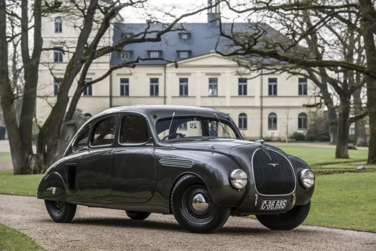 Škoda 935