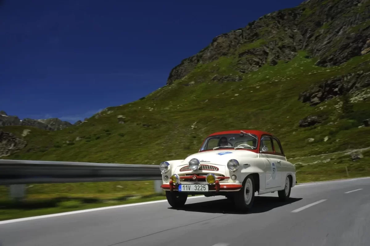 Škoda 440