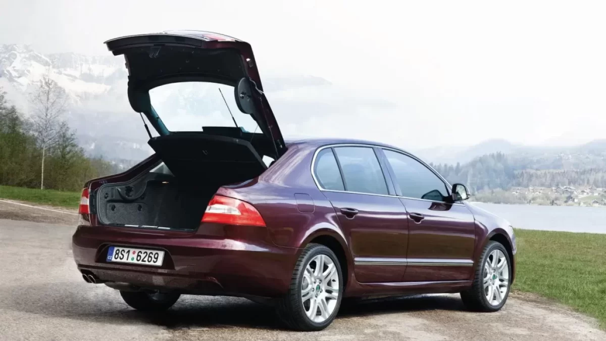 Škoda Superb