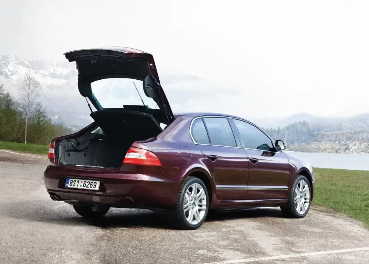 Škoda Superb