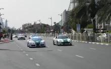 Policejní auta v Dubaji v akci
