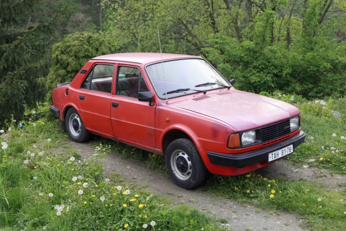 Škoda 120