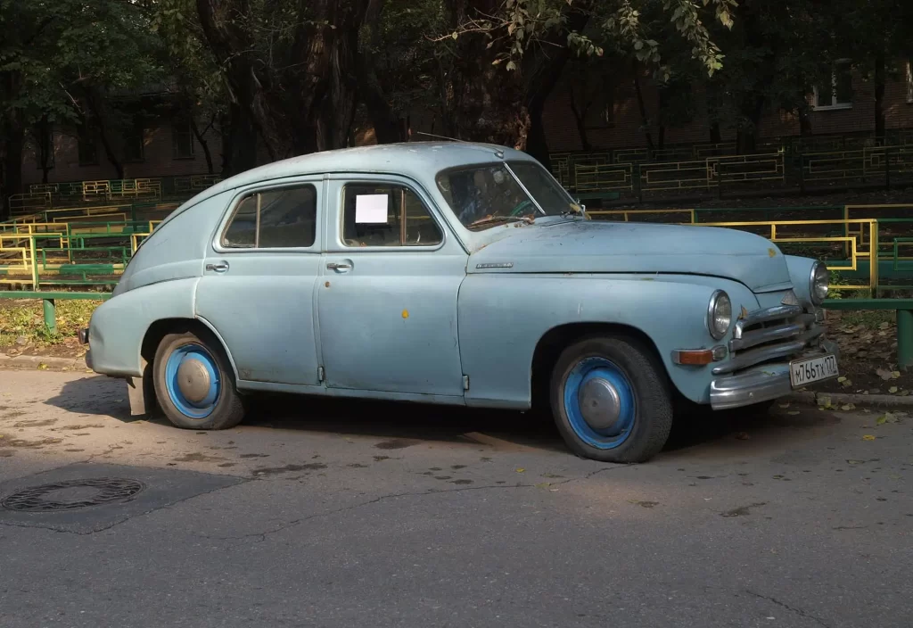 Pobeda_2nd_Pavlovsky_1600px_1 - Techsvět GAZ M20 Poběda