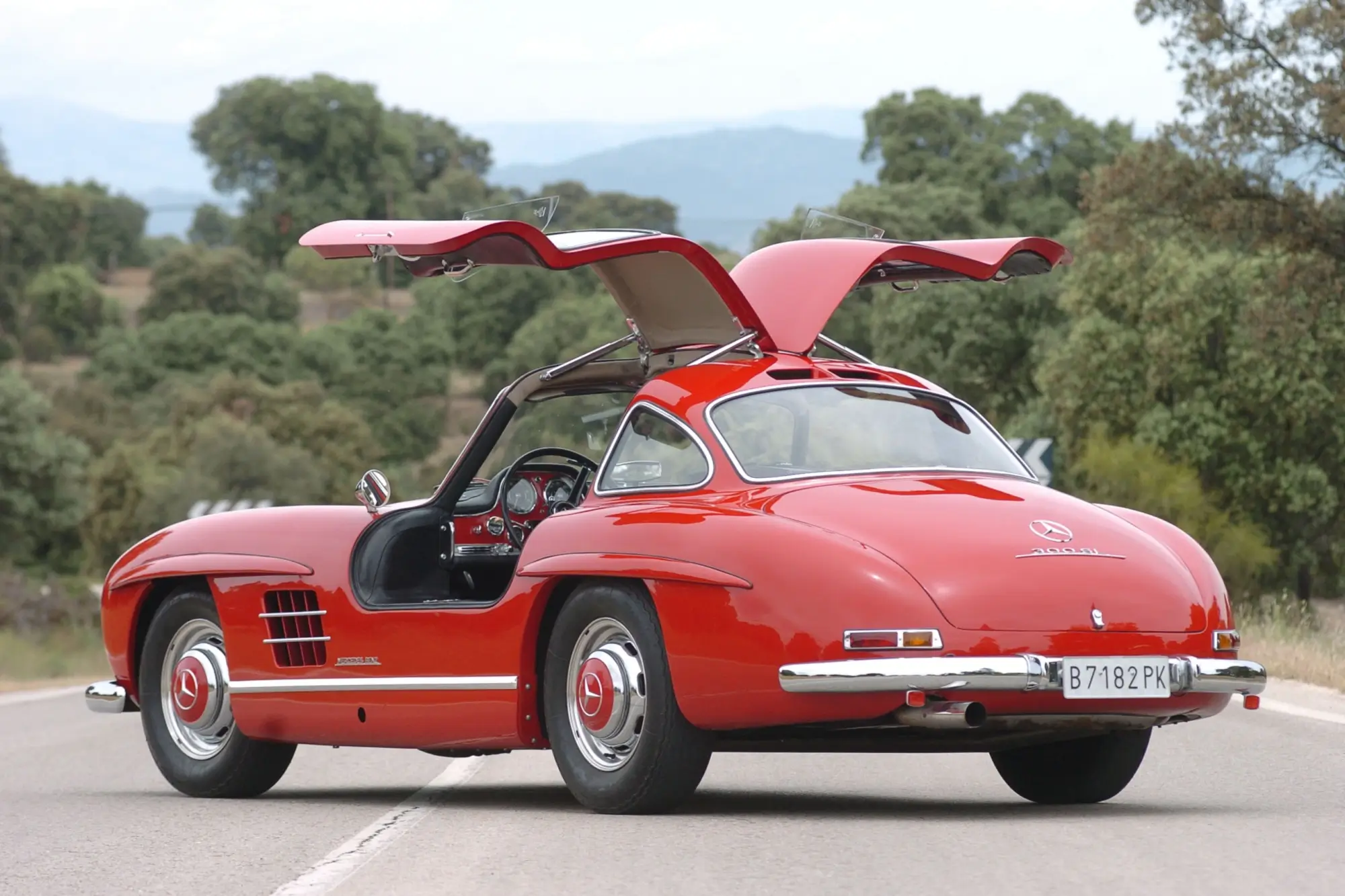 Shutterstock_1631051302 - Techsvět Mercedes 300 SL