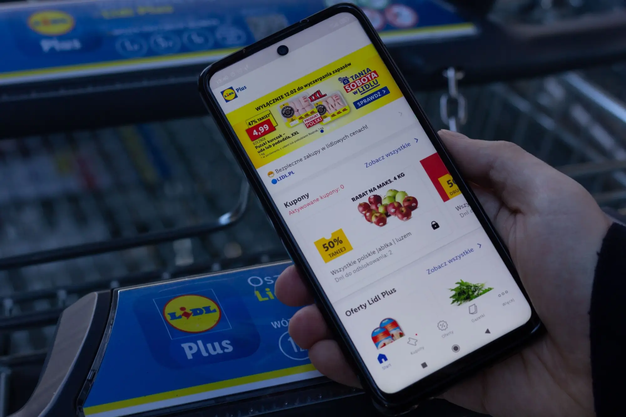 Důchodcům dochází trpělivost. Další nevhodné zacházení v supermarketech už si nenechají líbit