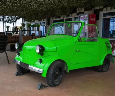 Staré auto v salonu
