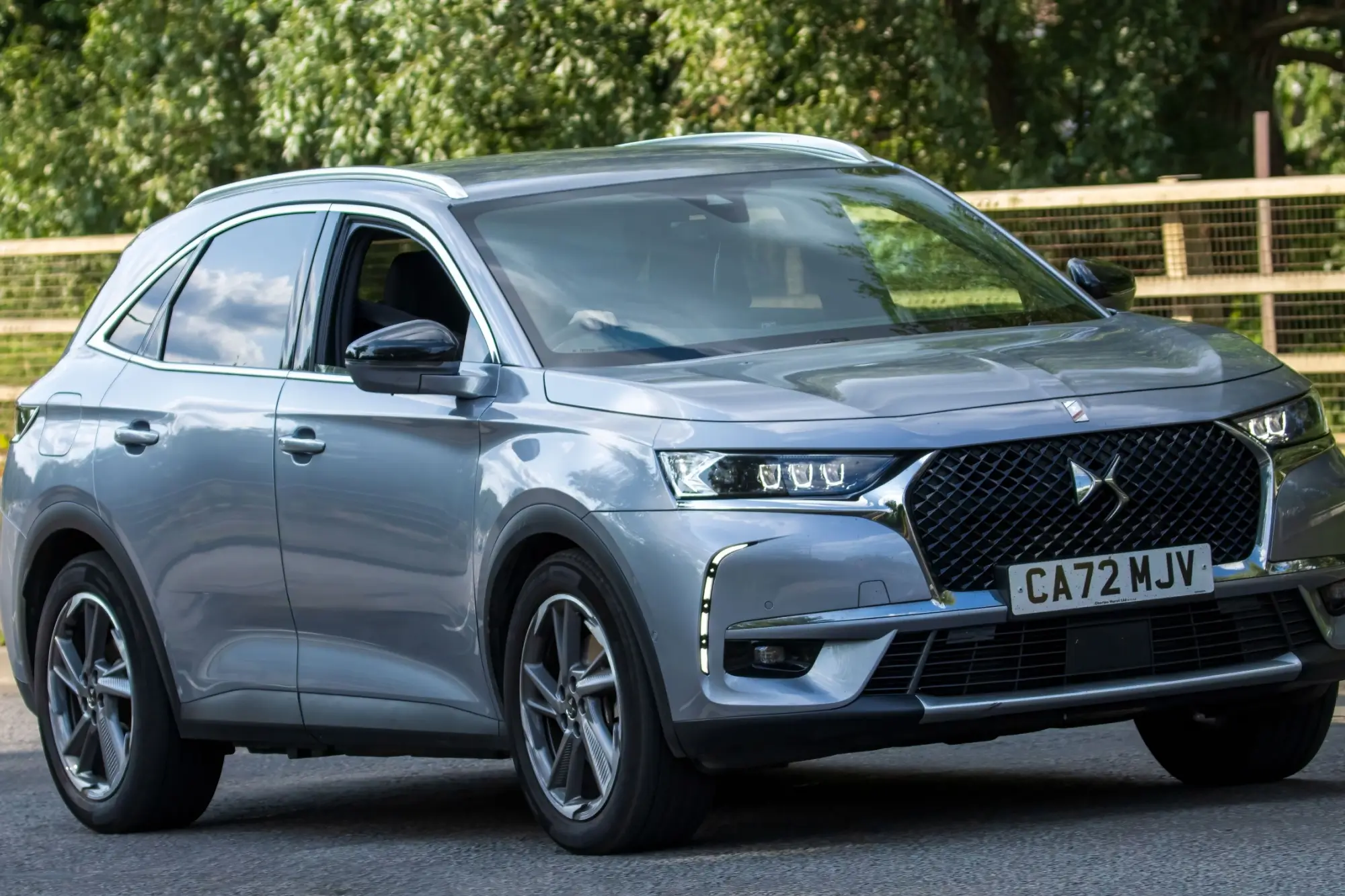 Shutterstock_2326566987 - Techsvět DS7 Crossback
