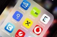 Bankovní aplikace v mobilu