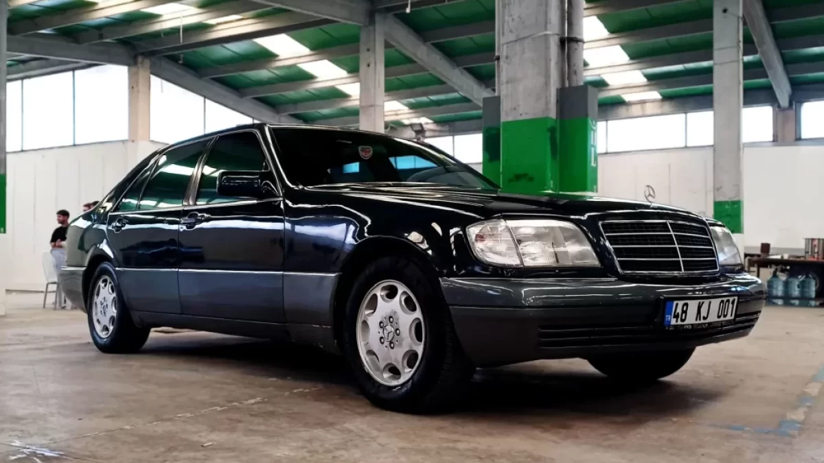 Mercedes W140