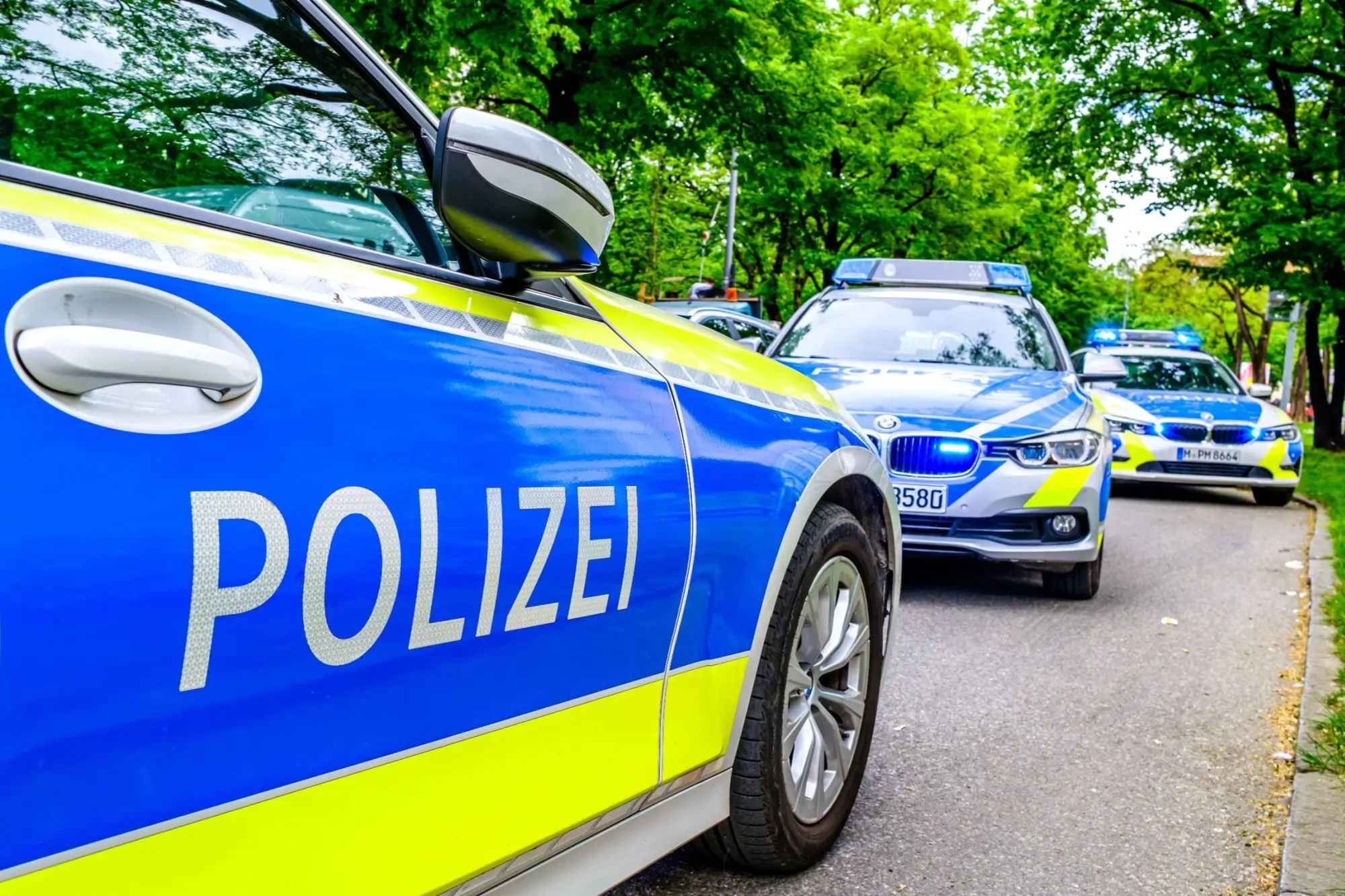 Shutterstock_2562931887 - Techsvět Německé policejní vozy