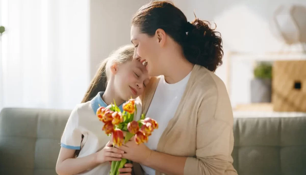 Dívka s maminkou