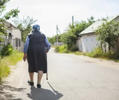 Seniorka na vesnici