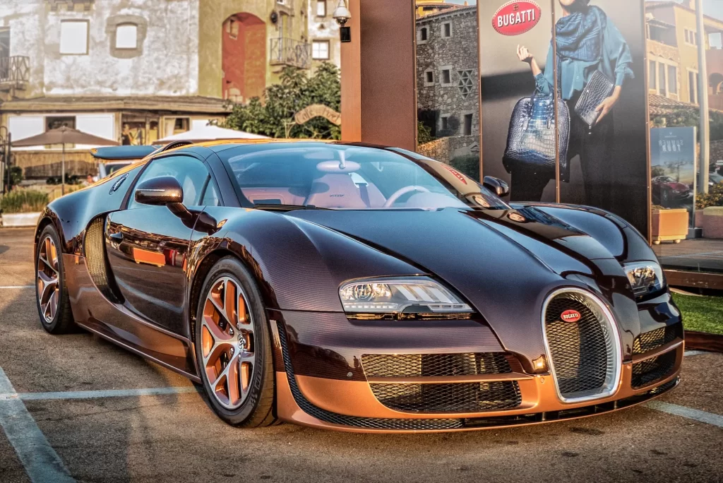 Bugatti Veyron Super Sport patří mezi vůbec nejdražší auta, FOTO: Shutterstock - Techsvět Bugatti Veyron Super Sport