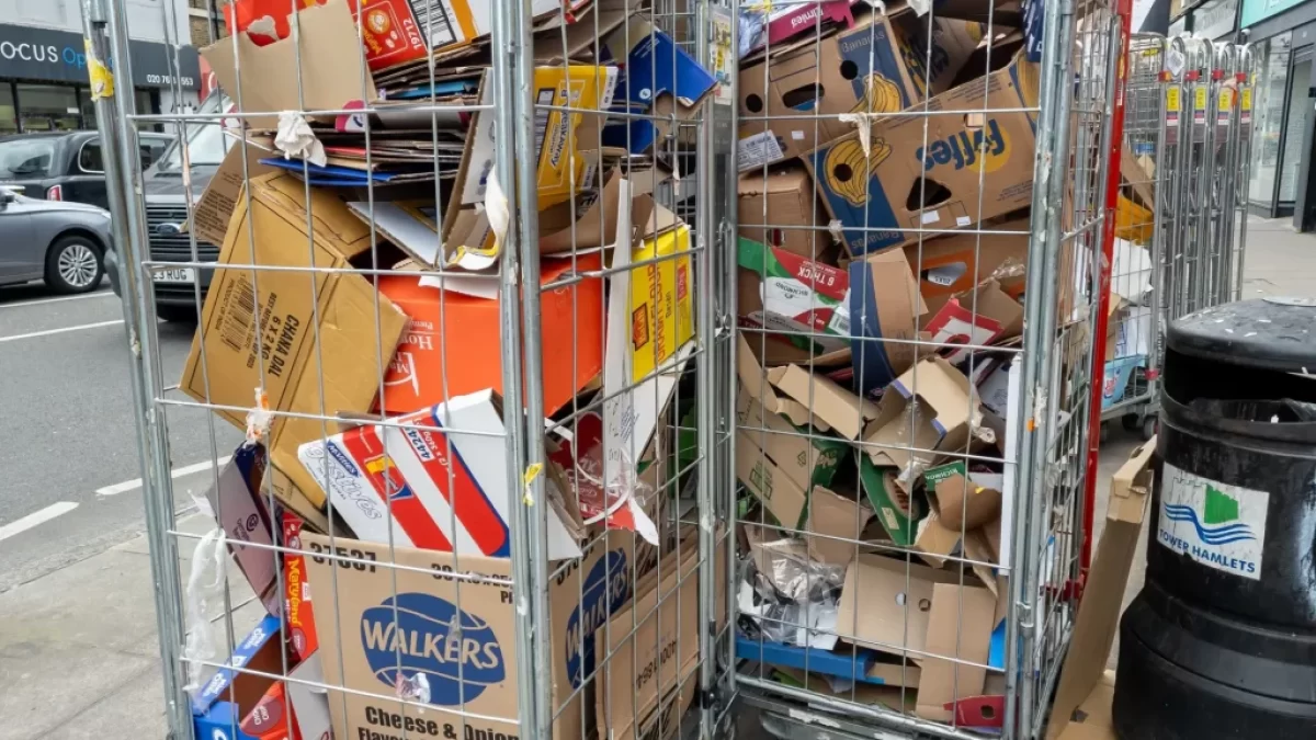 obaly ze supermarketu