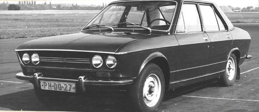Škoda 720 byla podle mnohých vskutku krásná, FOTO: Archiv společnosti ŠKODA AUTO - Techsvět škoda 720