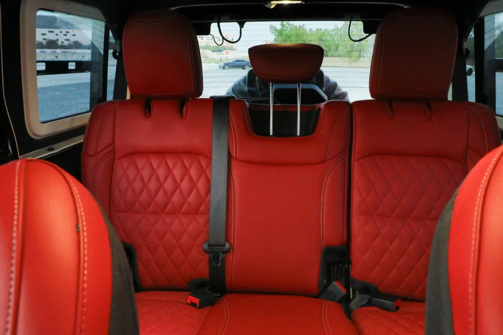jeep2 - Techsvět Interiér jeepu Wrangler
