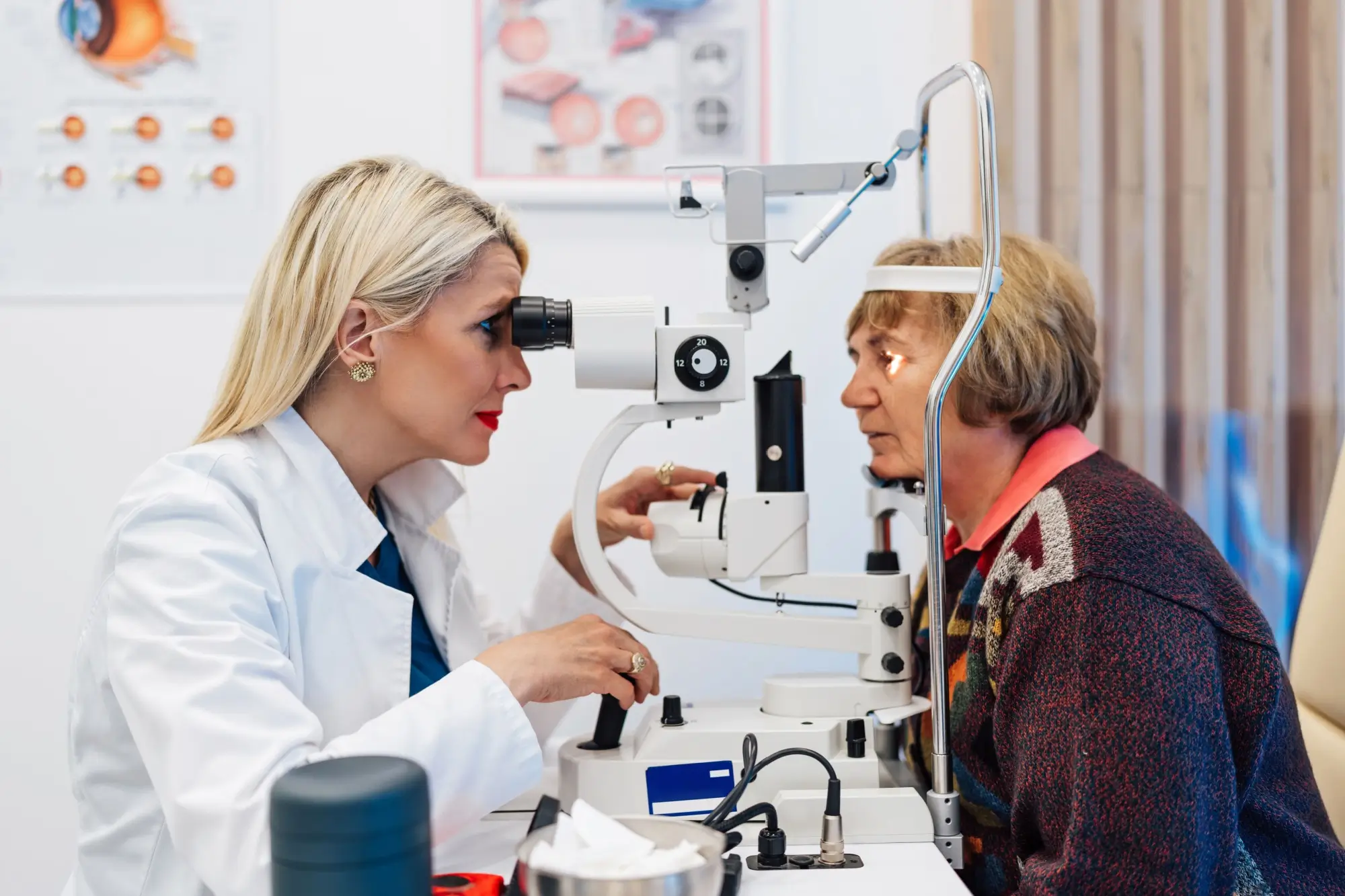Češi za tento nutný zákrok platí 25 000 Kč na soukromých klinikách. Netuší, že přes pojišťovnu to mají zdarma