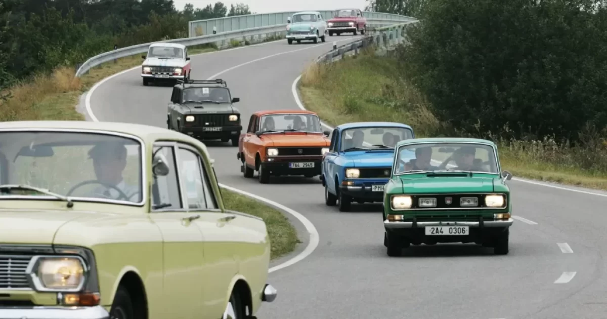 veteránská jízda Moskvičů