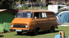 oranžová Škoda 1203