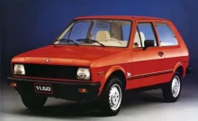 Automobil Yugo