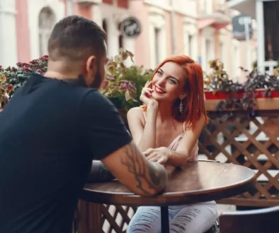 žena na rande