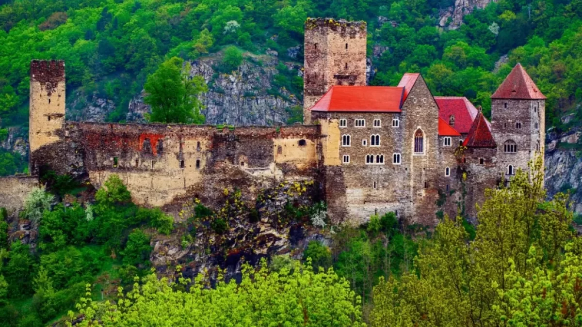 hrad Hardegg
