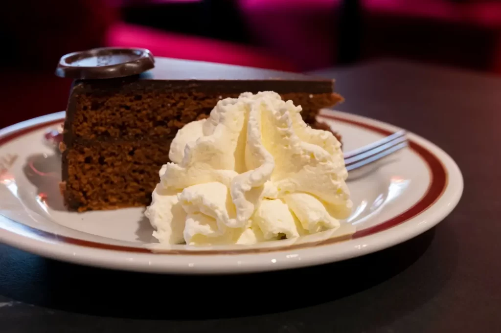 Ochutnejte sacher - Techsvět Sacher tam