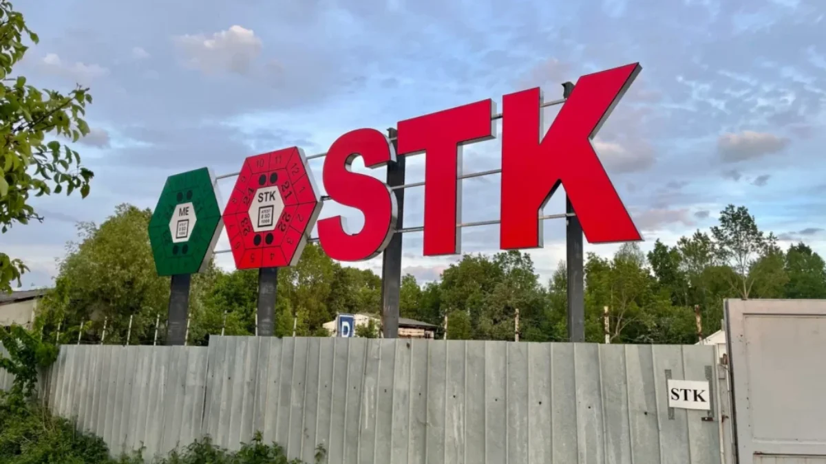 STK