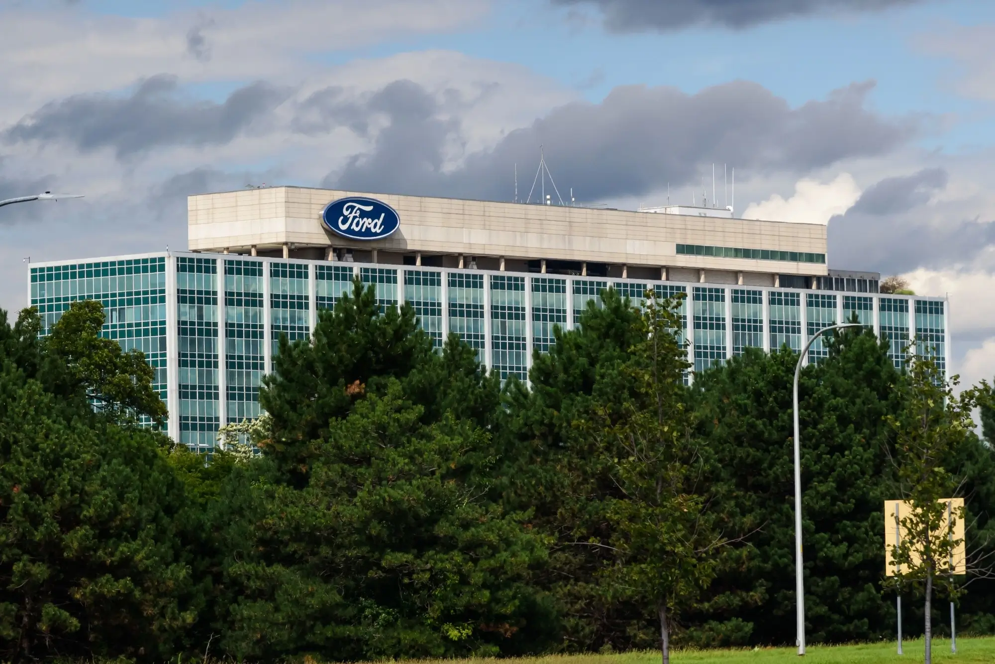 sídlo společnosti Ford Motor Company