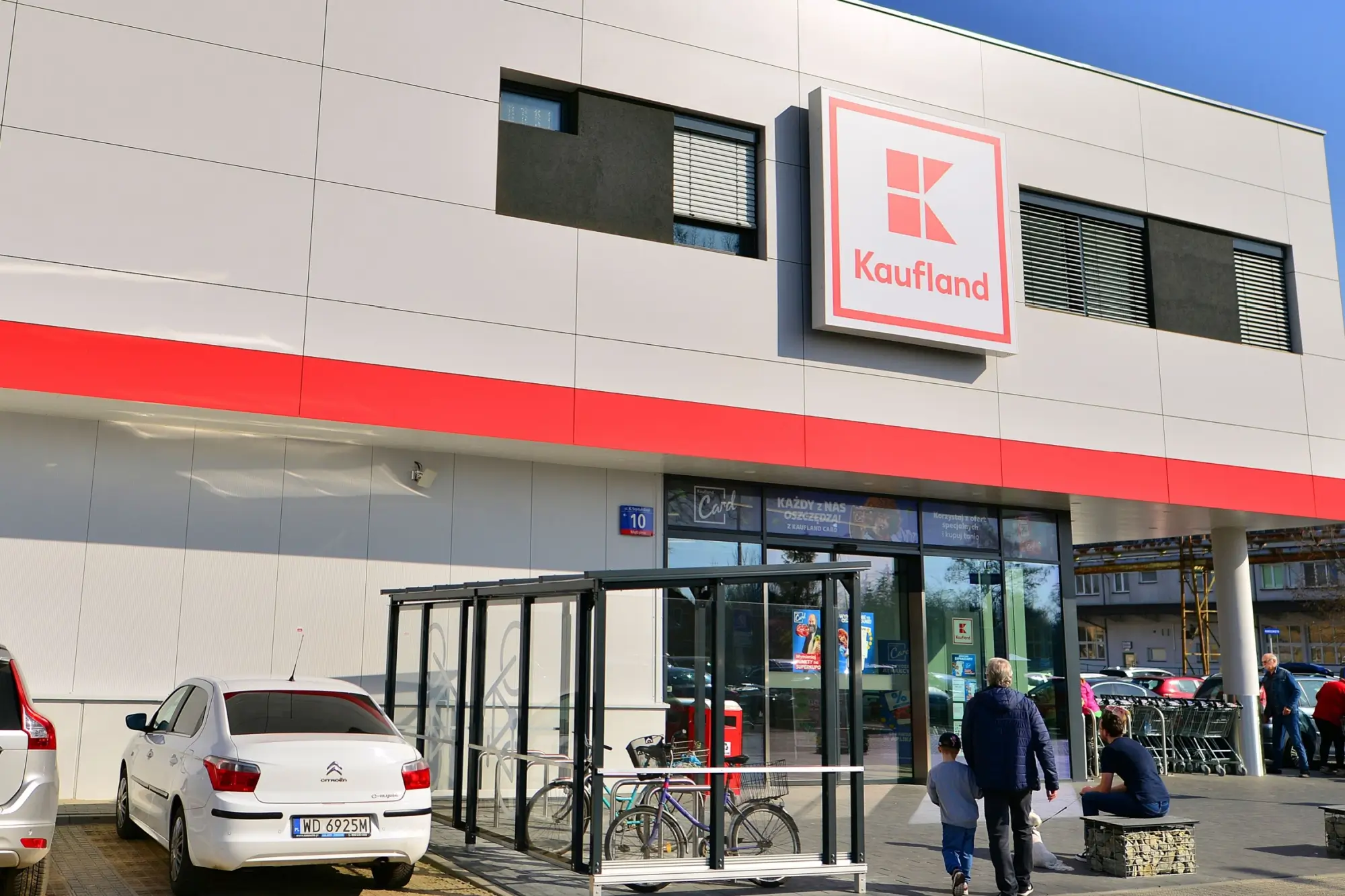 Shutterstock_2598917363 - Techsvět Kaufland