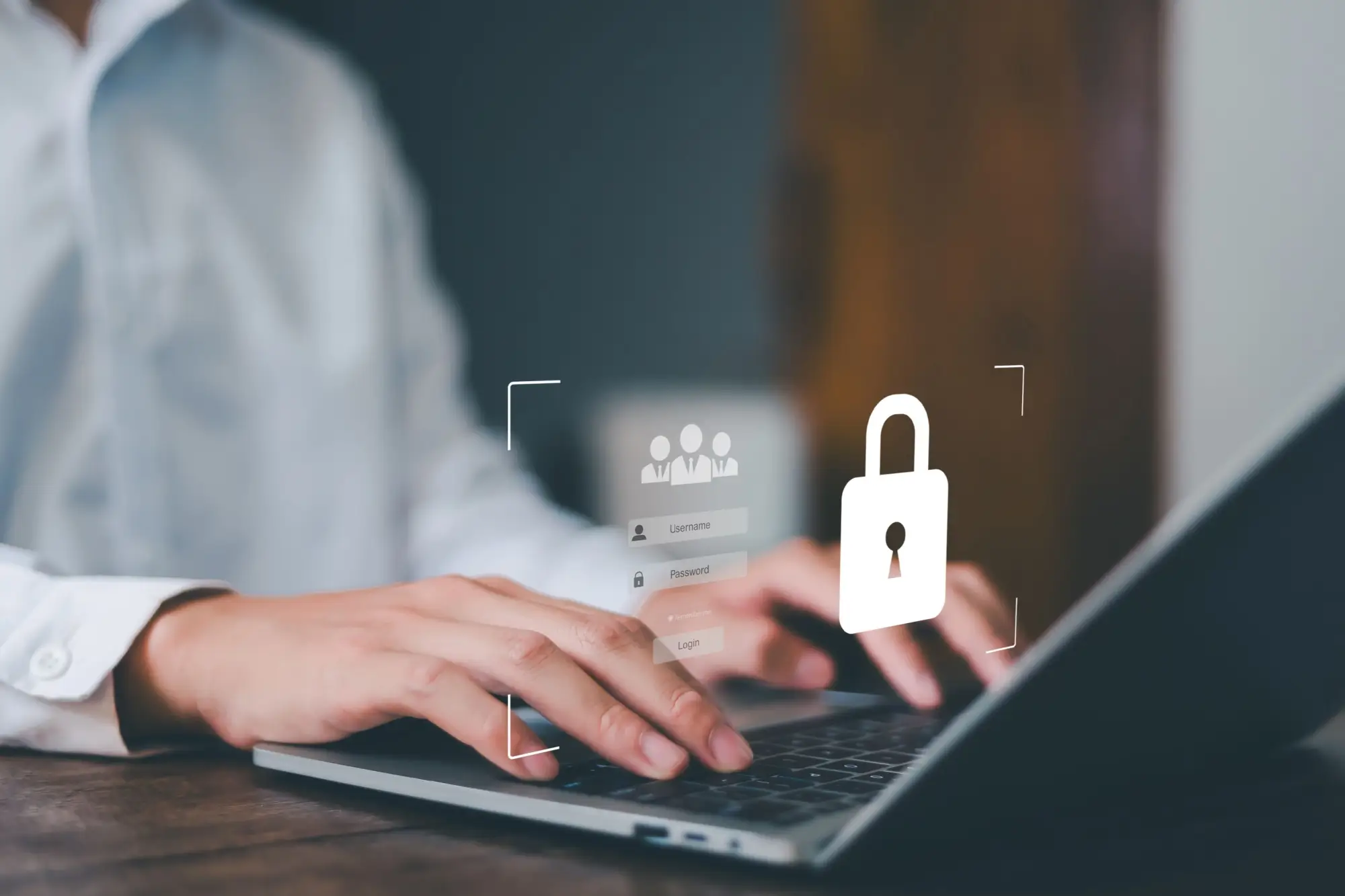 Shutterstock_2607198817 - Techsvět Piktogram zámku u klávesnice