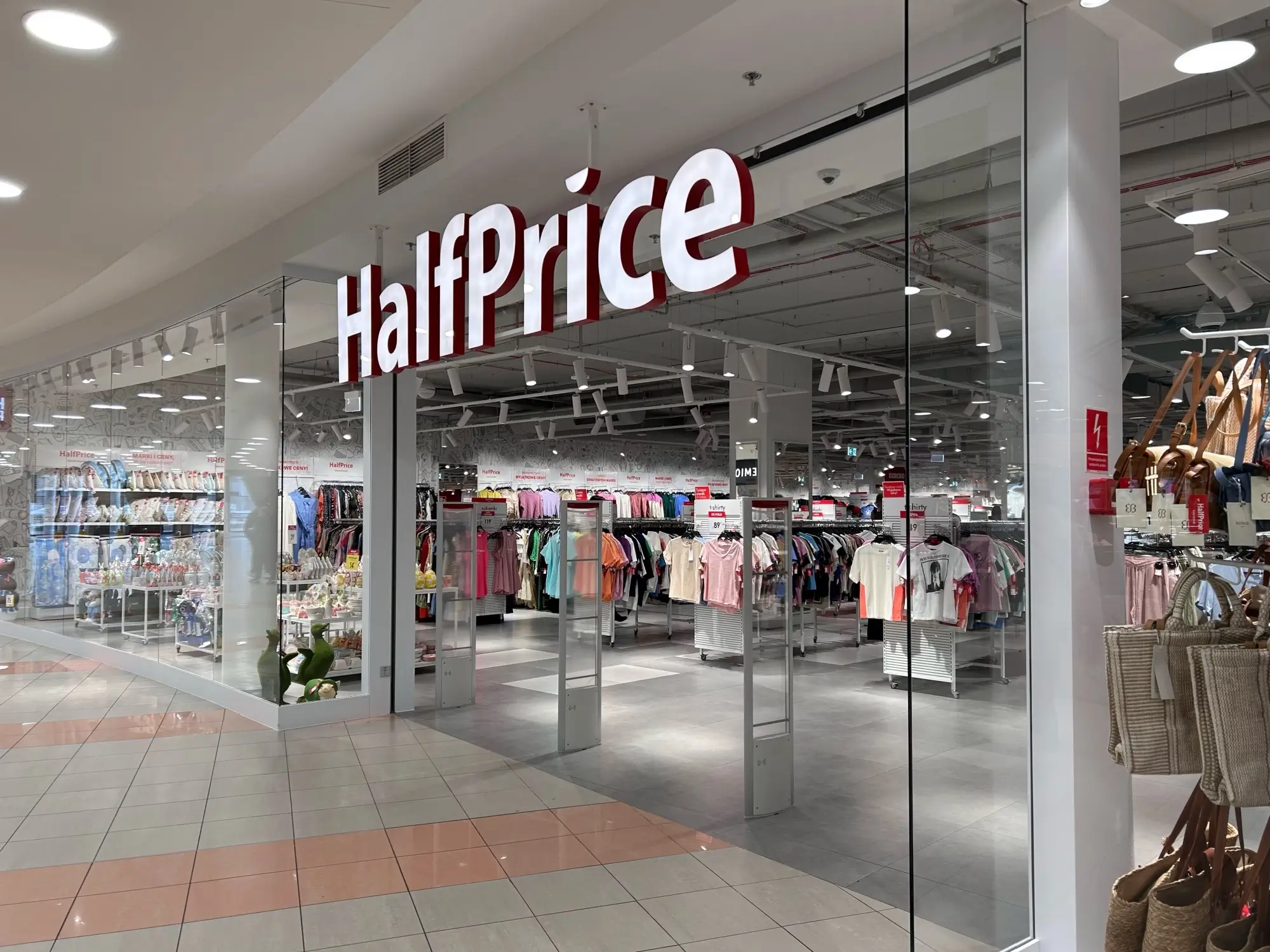 řetězec Halfprice