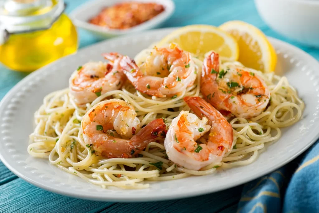 Shutterstock_490133833 - Techsvět Krevety s těstovinami