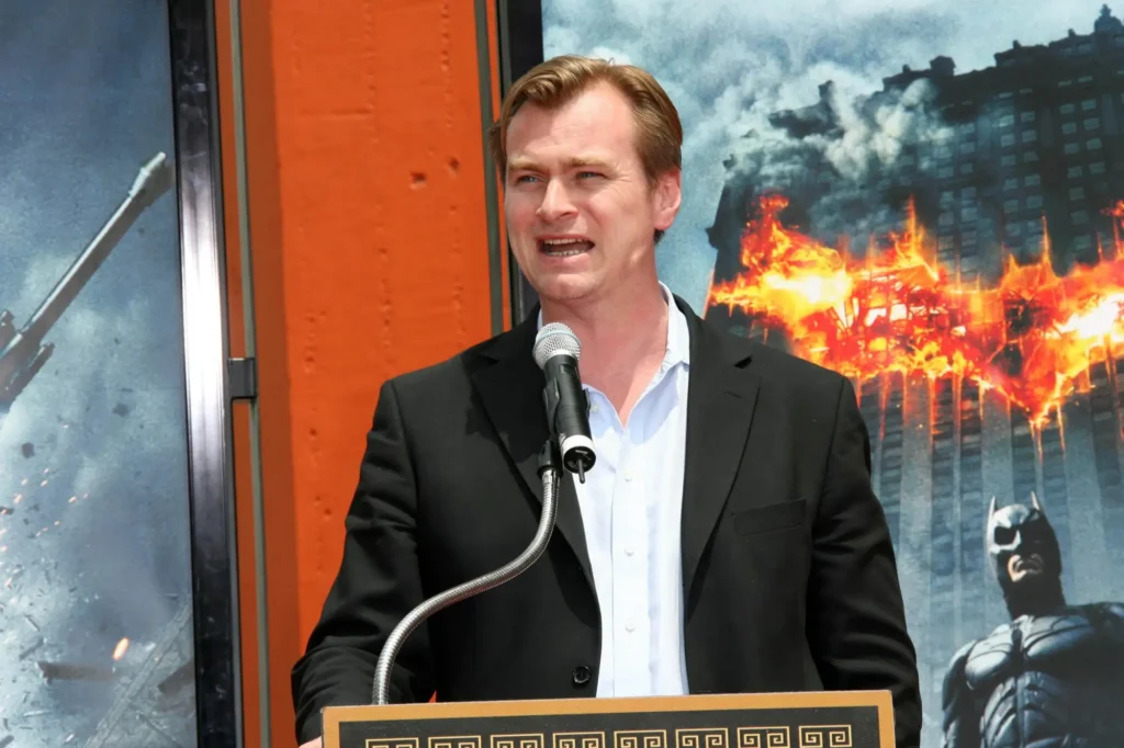 Režisér Christopher Nolan uspěl se svým realistickým pojetím komiksové předlohy - Techsvět Christopher Nolan