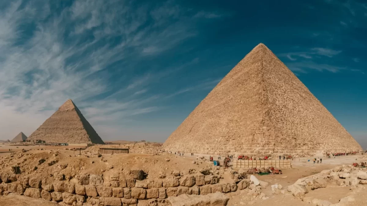 Pyramidy v Gíze