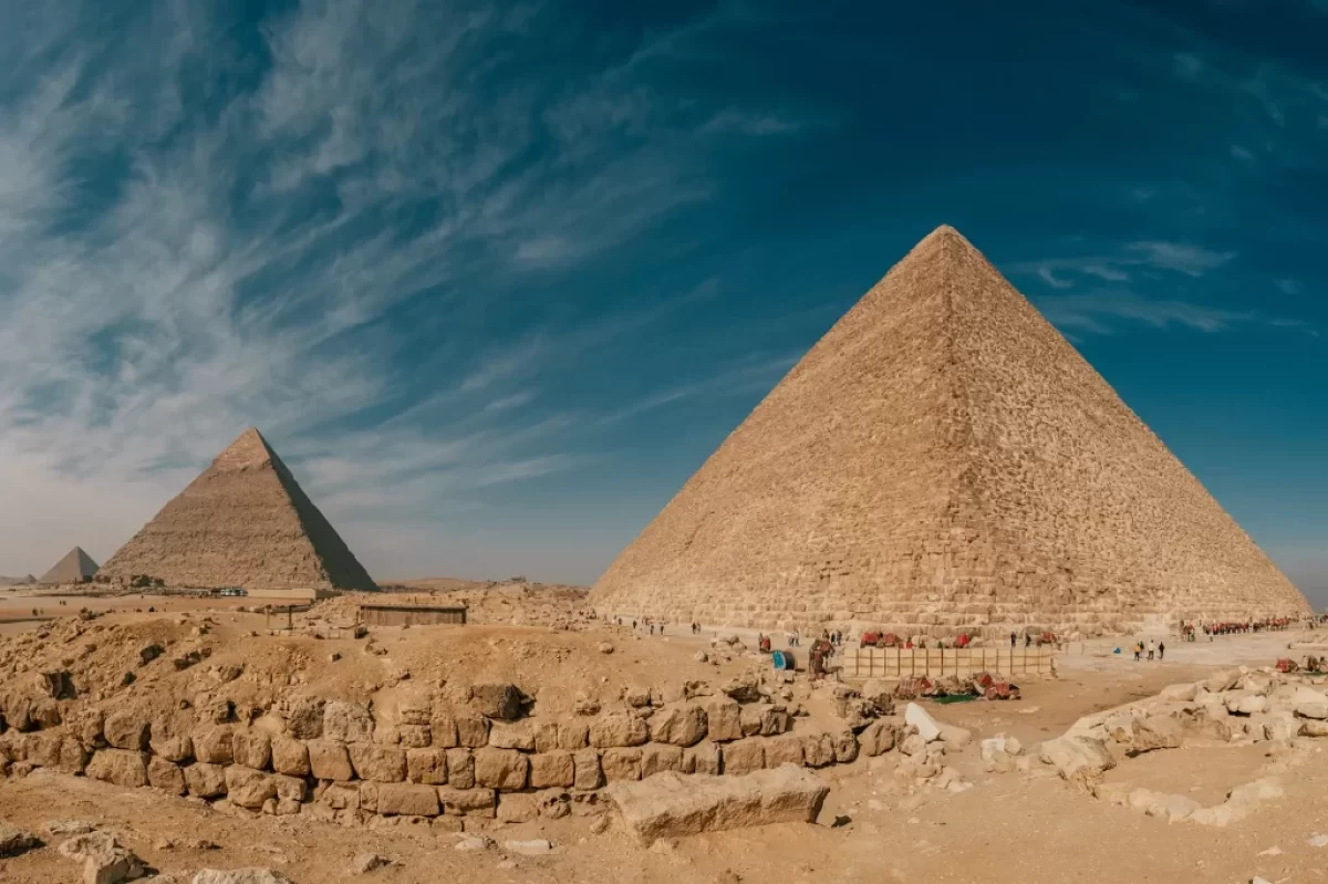 Pyramidy v Gíze