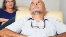 Trápení se na věk neohlíží, psychická nepohoda se týká i seniorů. Ti si mohou nechat pomoci i díky příspěvkům zdravotní pojišťovny. Zdroj: Shutterstock