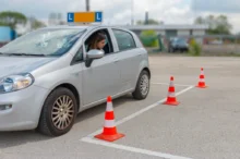 Parkování v autoškole