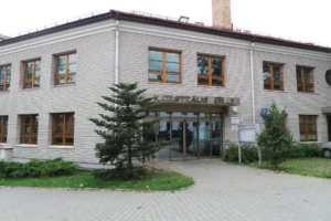 Vlastní děti mě chtěly připravit o střechu nad hlavou. Já se zeptal právníka a vytrestal je tak, že na to do smrti nezapomenou