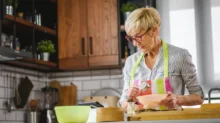 žena v kuchyni