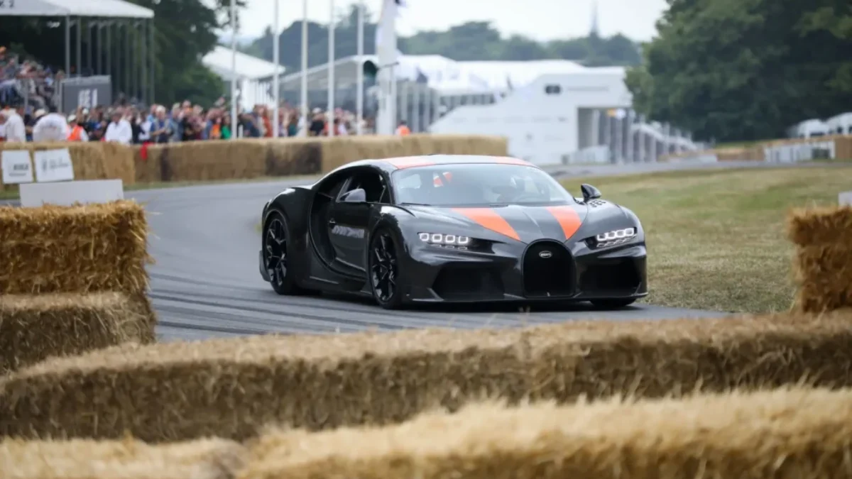 Bugatti Chiron Super Sport 300+