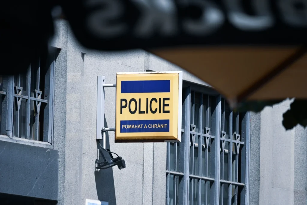 Shutterstock_2320299015 - Techsvět Policejní obvod