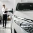 Nové auto a prodejce