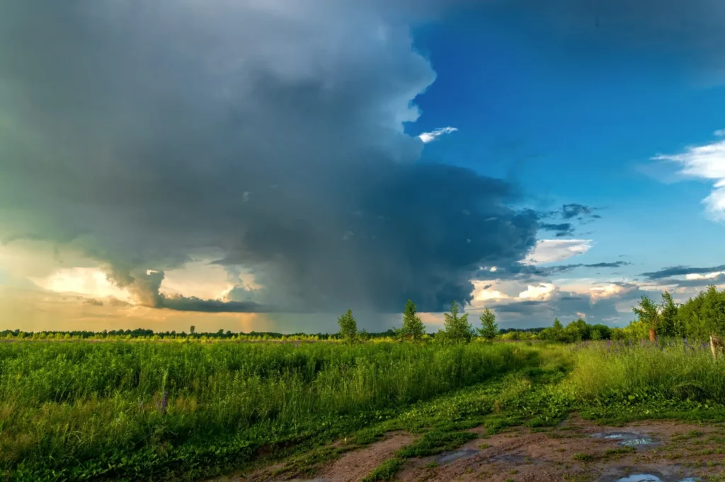 Shutterstock_2622984343 - Techsvět Přicházející bouřky