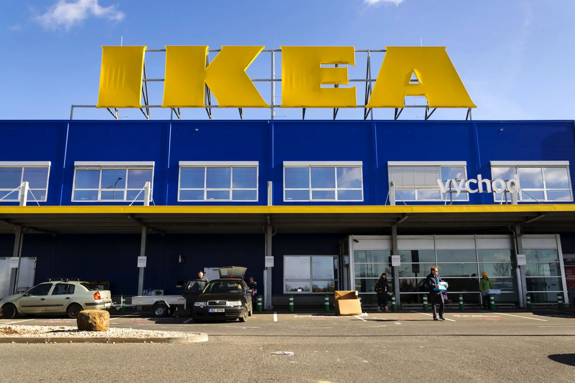 budova obchodního domu Ikea