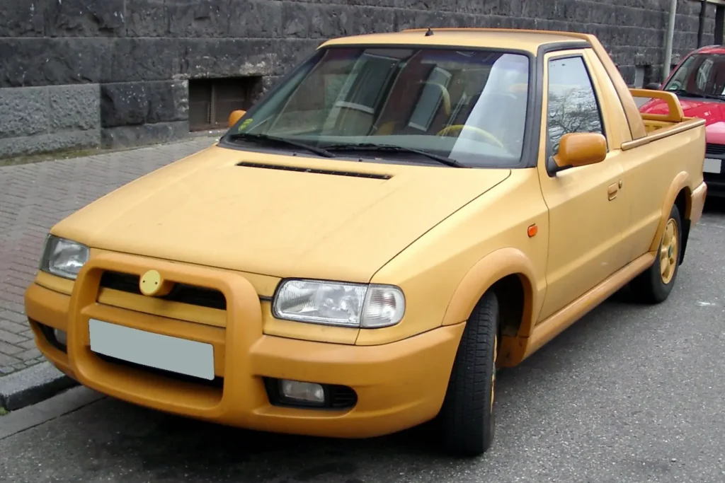 žluté auto