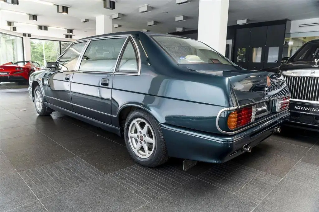 Tatra 700