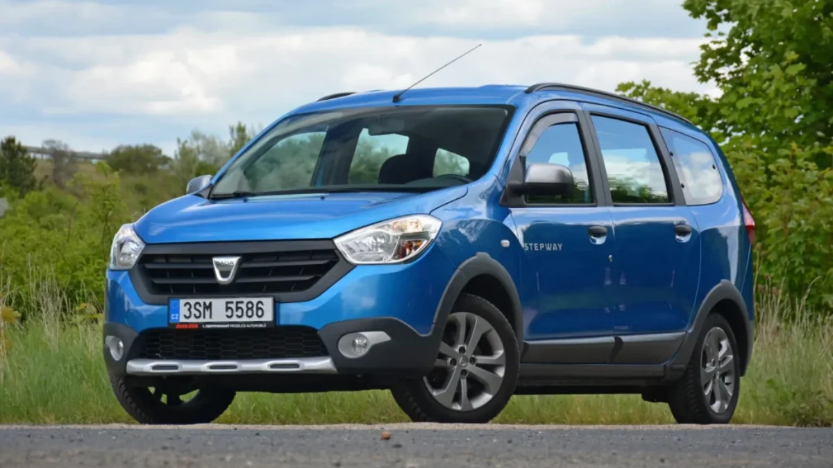 auto Dacia Lodgy