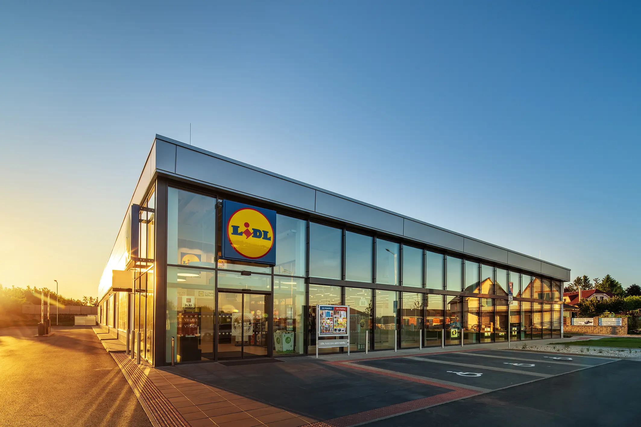 budova prodejny Lidl