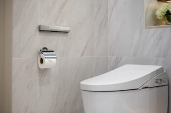 WC s chytrým prkénkem
